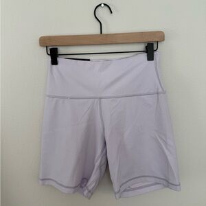 Aritzia Golden TNA Butter Cheeky Hi-Rise 7” Shorts Size 10 Lavender